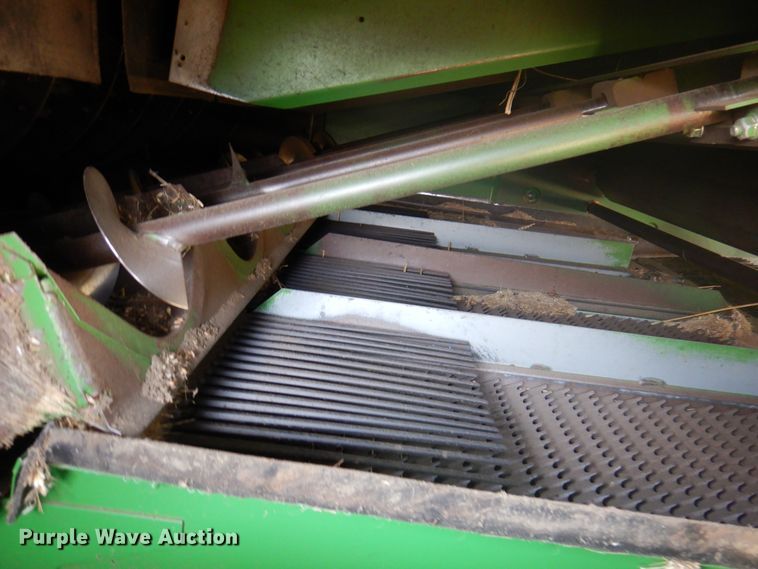 image for item DK2318 1998 John Deere 9510  combine