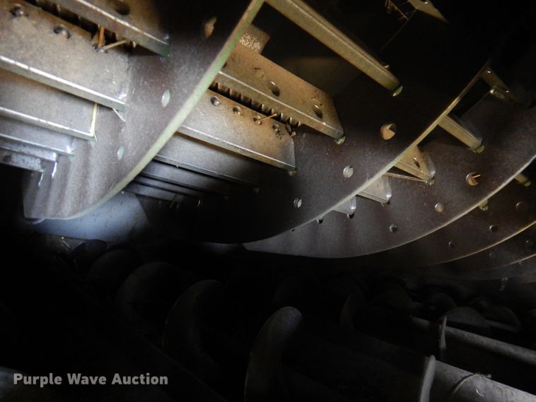 image for item DK2318 1998 John Deere 9510  combine