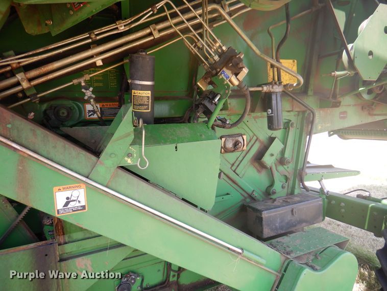 image for item DK2318 1998 John Deere 9510  combine