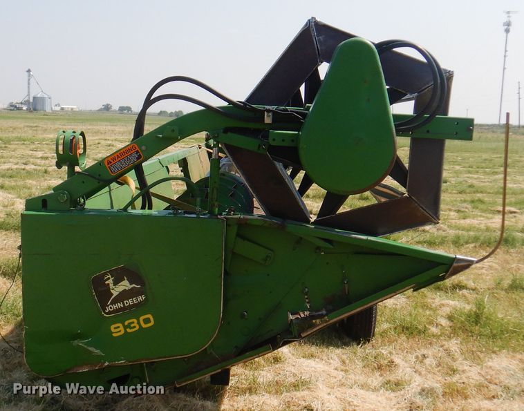 image for item DK2319 1995 John Deere 930  rigid head