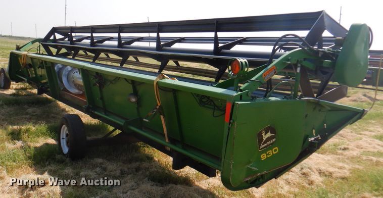 image for item DK2319 1995 John Deere 930  rigid head