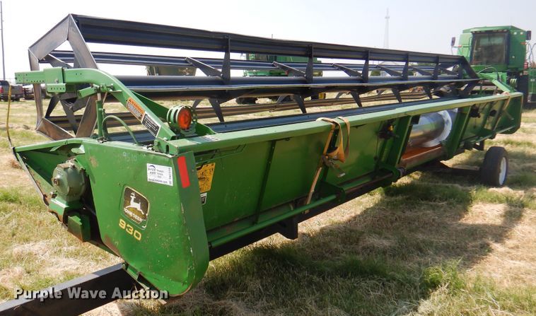 image for item DK2319 1995 John Deere 930  rigid head