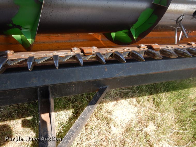 image for item DK2319 1995 John Deere 930  rigid head