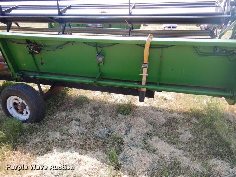 image for item DK2319 1995 John Deere 930  rigid head