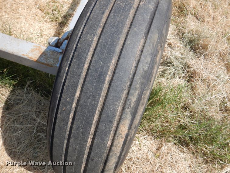 image for item DK2319 1995 John Deere 930  rigid head