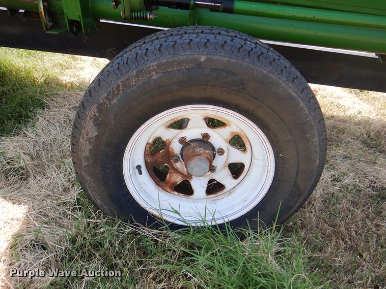 image for item DK2319 1995 John Deere 930  rigid head