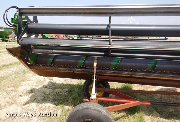 image for item DK2320 1995 John Deere 930  rigid head