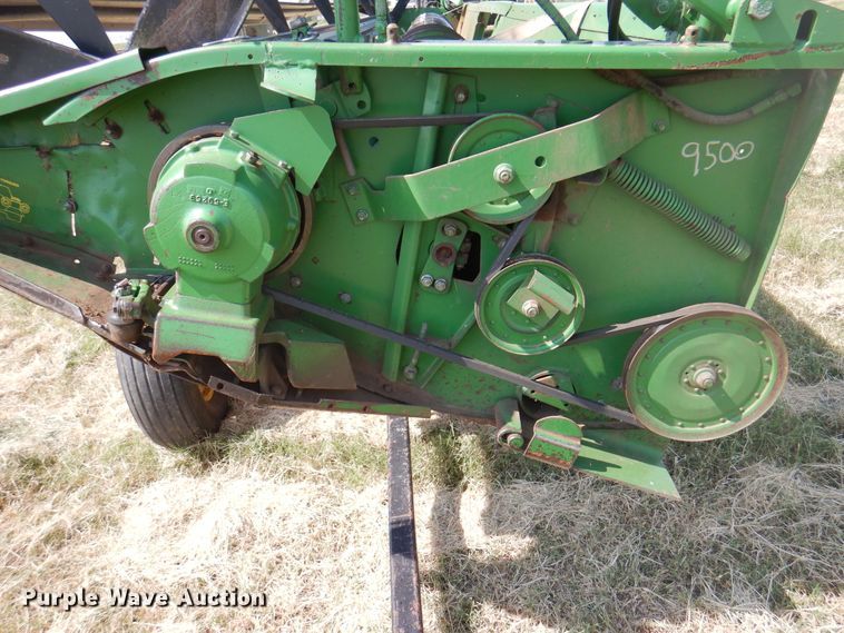 image for item DK2320 1995 John Deere 930  rigid head
