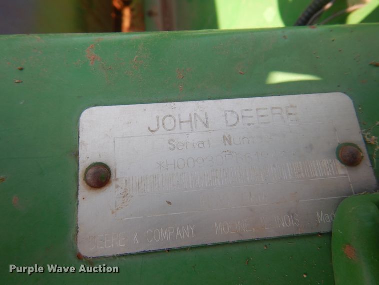image for item DK2320 1995 John Deere 930  rigid head