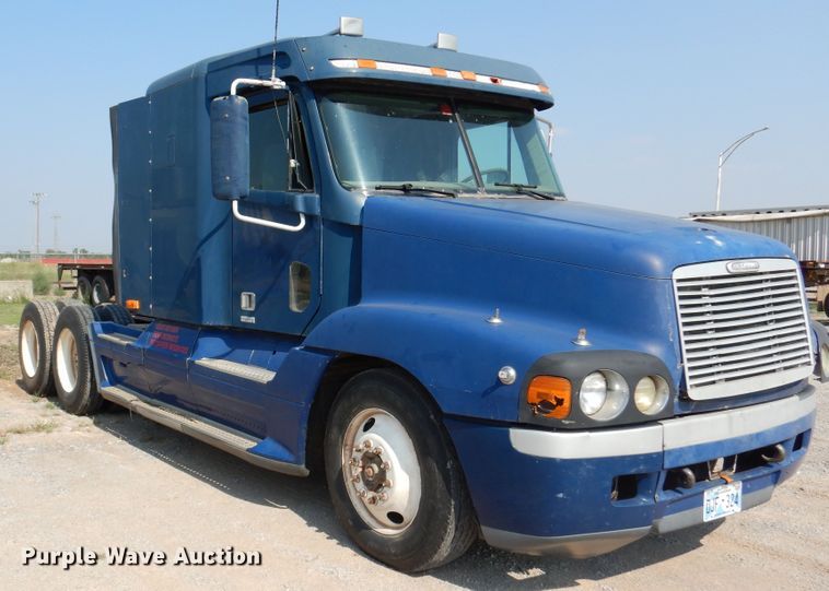 image for item DK2321 1997 Freightliner FLC120  semi truck