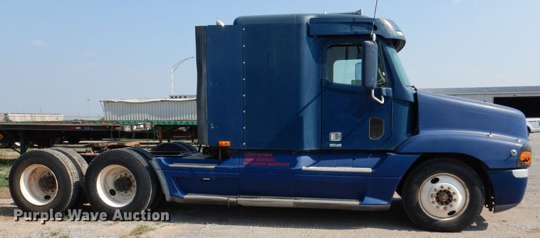image for item DK2321 1997 Freightliner FLC120  semi truck