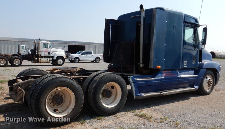 image for item DK2321 1997 Freightliner FLC120  semi truck