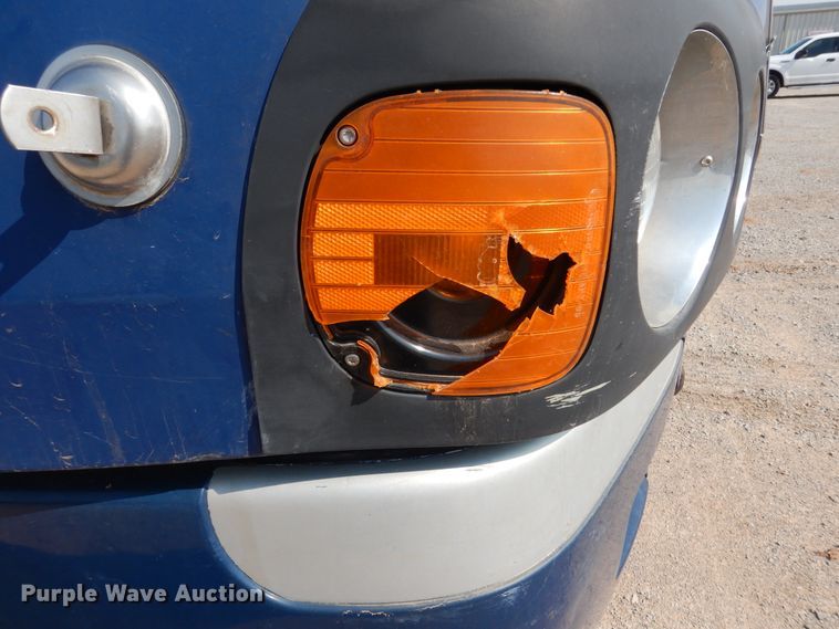 image for item DK2321 1997 Freightliner FLC120  semi truck