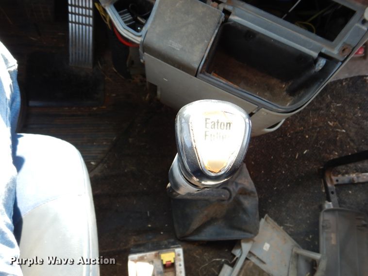 image for item DK2321 1997 Freightliner FLC120  semi truck