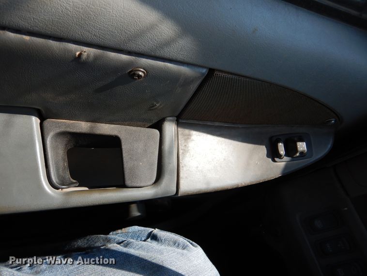 image for item DK2321 1997 Freightliner FLC120  semi truck