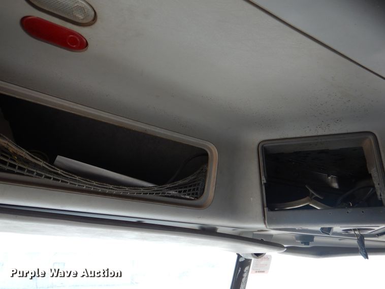 image for item DK2321 1997 Freightliner FLC120  semi truck