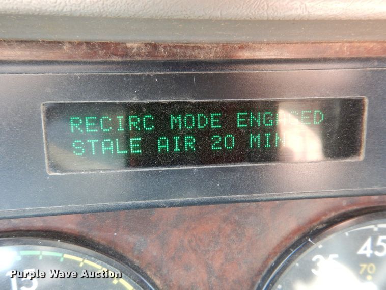 image for item DK2321 1997 Freightliner FLC120  semi truck