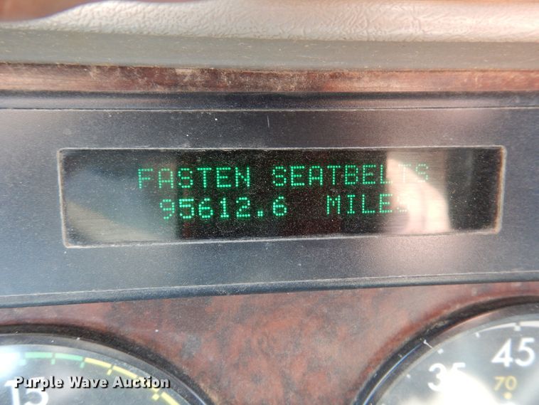 image for item DK2321 1997 Freightliner FLC120  semi truck