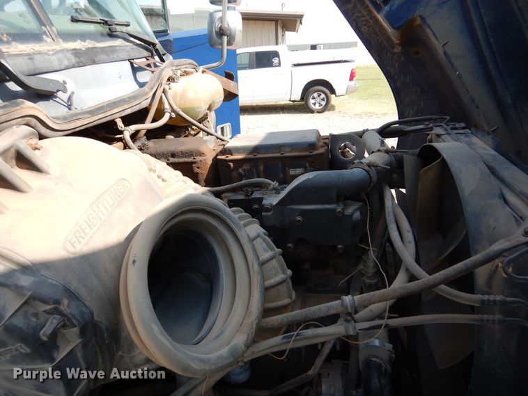 image for item DK2321 1997 Freightliner FLC120  semi truck