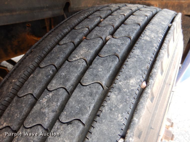 image for item DK2321 1997 Freightliner FLC120  semi truck