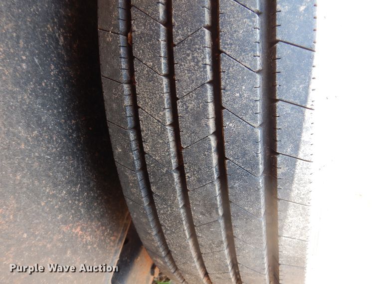 image for item DK2323 2019 Gooseneck  livestock trailer