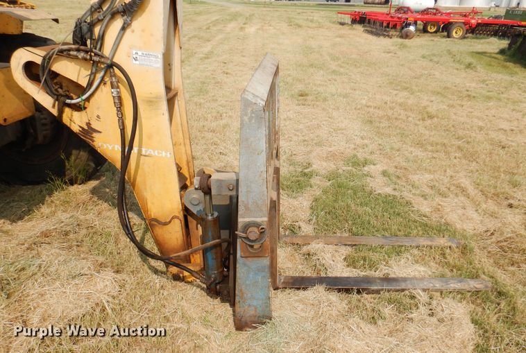 image for item DK2330 1997 Gehl 883  telehandler