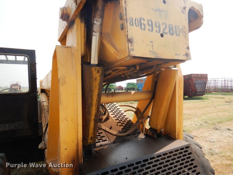 image for item DK2330 1997 Gehl 883  telehandler