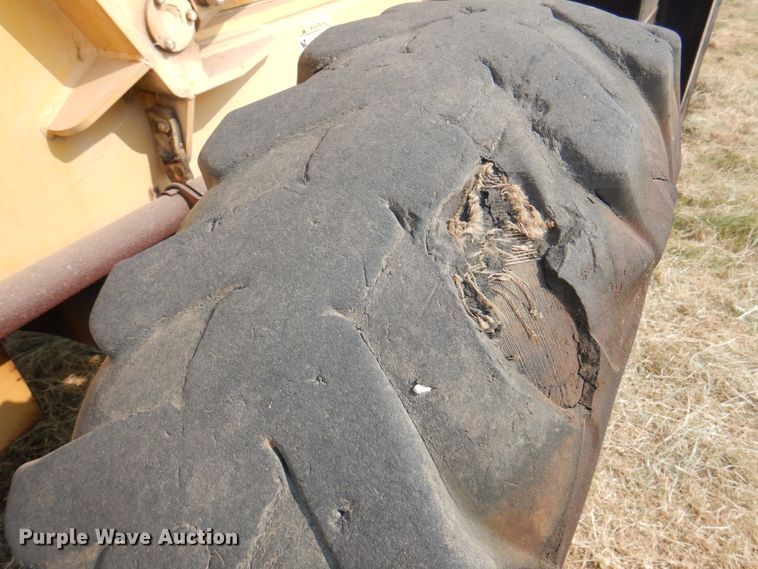 image for item DK2330 1997 Gehl 883  telehandler