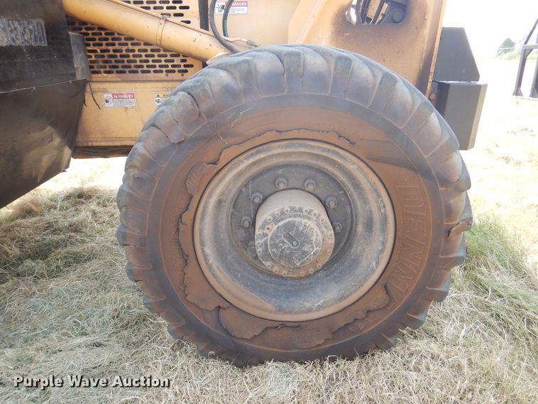 image for item DK2330 1997 Gehl 883  telehandler