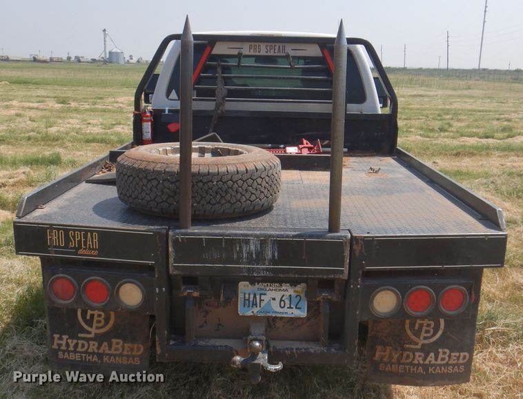 image for item DK2337 2013 Ford F250 Super Duty  SuperCab bale bed pickup truck