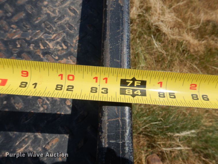 image for item DK2337 2013 Ford F250 Super Duty  SuperCab bale bed pickup truck