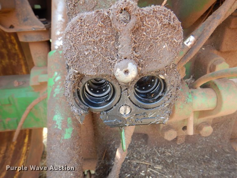 image for item DK2338 1994 John Deere 4960  MFWD tractor