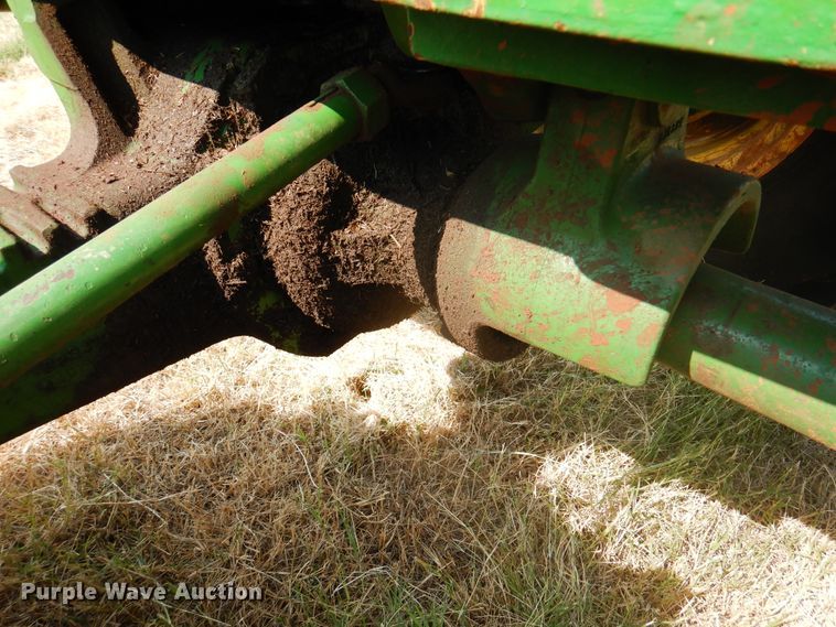 image for item DK2338 1994 John Deere 4960  MFWD tractor