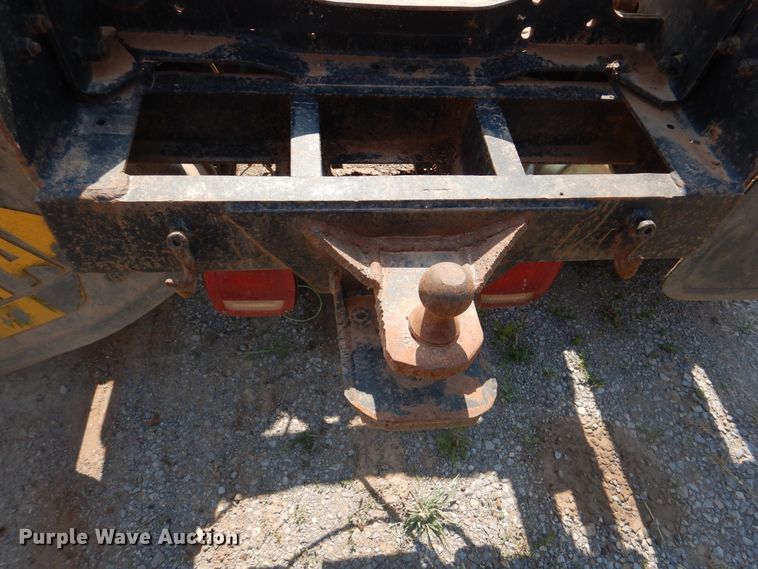 image for item DK2340 1993 Mack CH613  semi truck