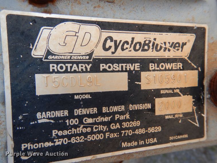 image for item DK2340 1993 Mack CH613  semi truck