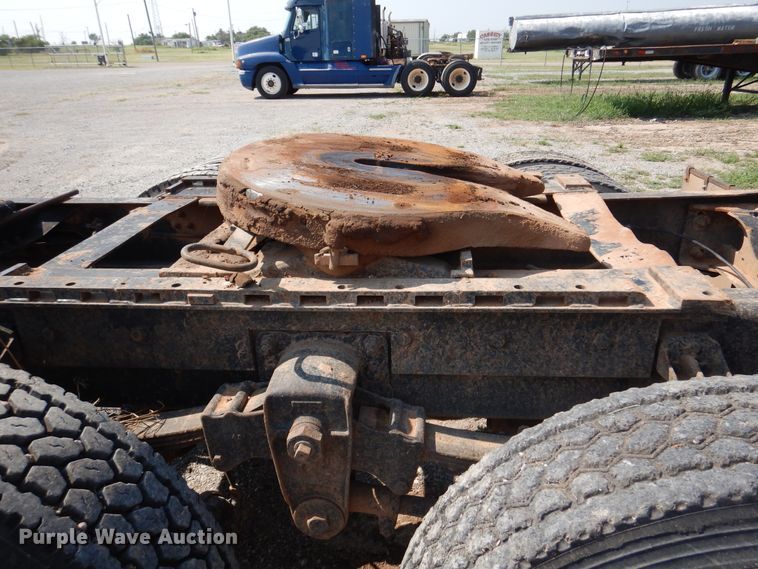 image for item DK2340 1993 Mack CH613  semi truck