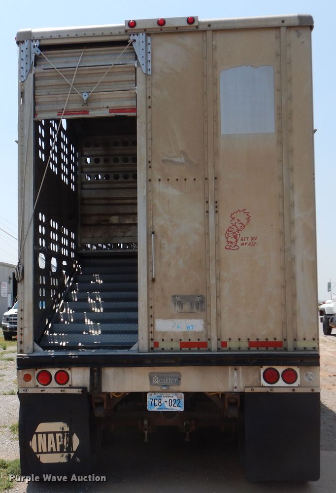 image for item DK2341 1988 Merritt B80-1148-024  livestock trailer