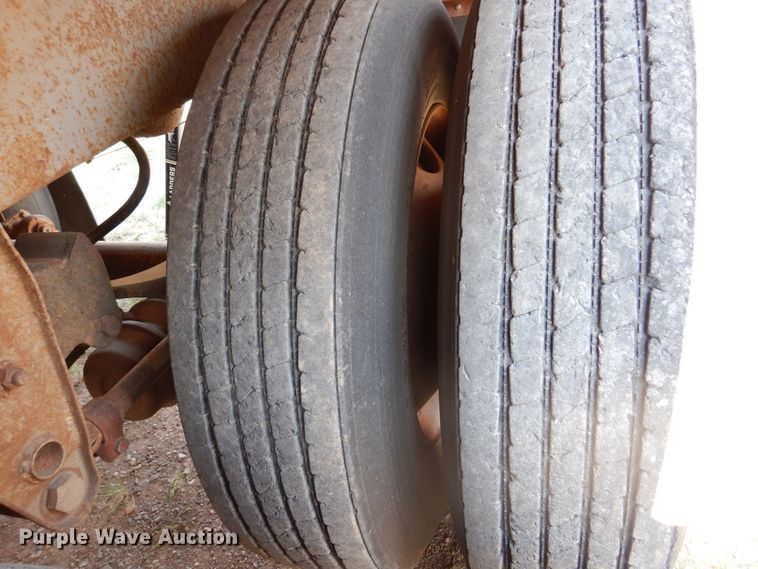 image for item DK2342 1984 Timpte  grain trailer