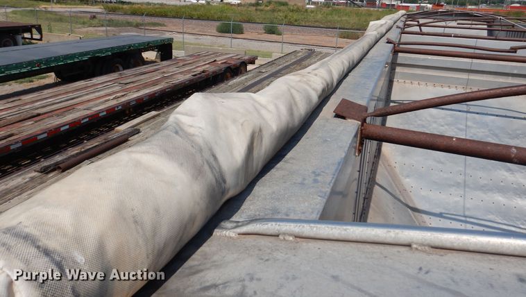 image for item DK2343 1986 Wilson 1W1  grain trailer