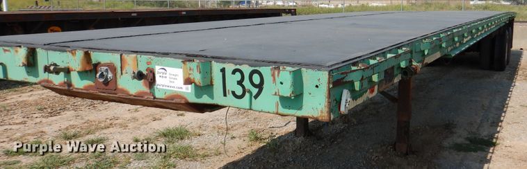 image for item DK2346 1984 Doresy  flatbed trailer