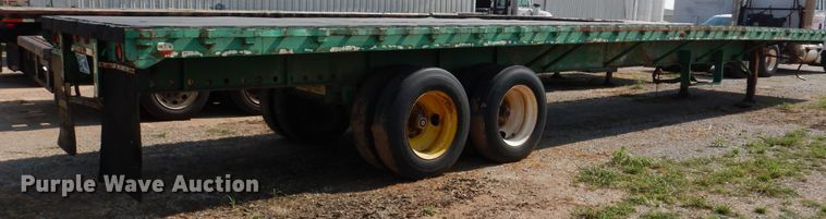 image for item DK2346 1984 Doresy  flatbed trailer