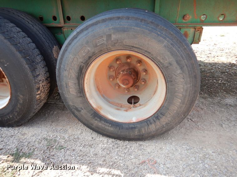 image for item DK2346 1984 Doresy  flatbed trailer