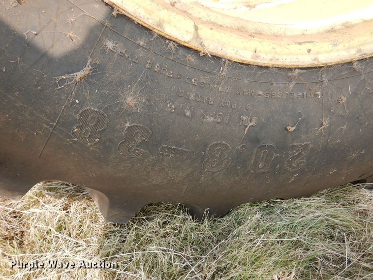 image for item DK2350 1989 John Deere 4455  MFWD tractor