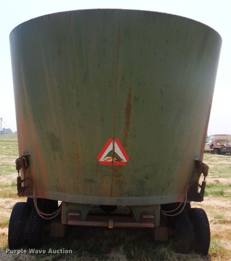 image for item DK2352 Supramix 750  feed mixer