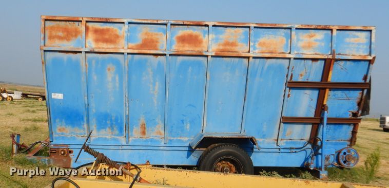 image for item DK2357 Live bottom trailer