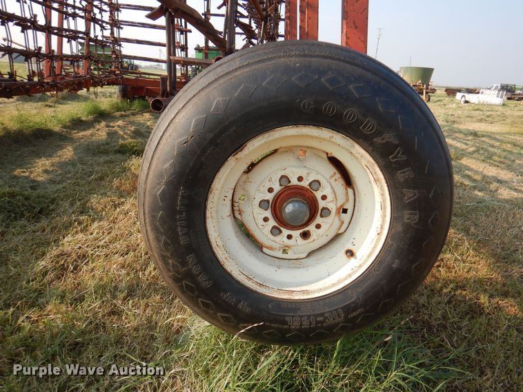 image for item DK2358 Spike tooth harrow