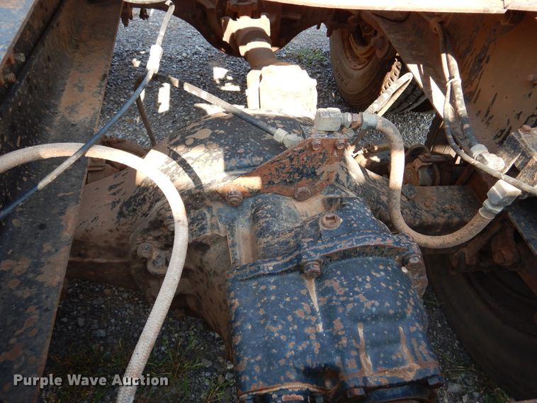 image for item DK2360 1993 Mack CH613  semi truck