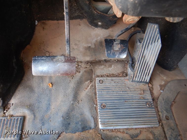 image for item DK2360 1993 Mack CH613  semi truck