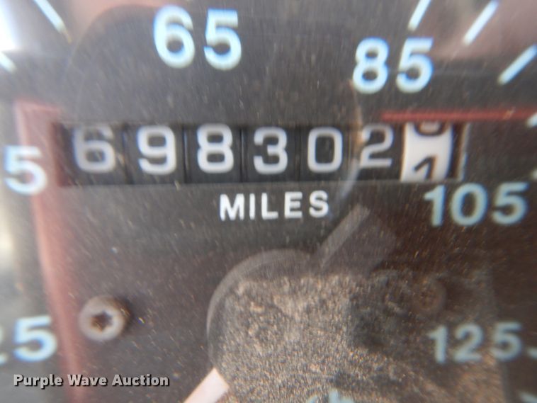 image for item DK2360 1993 Mack CH613  semi truck