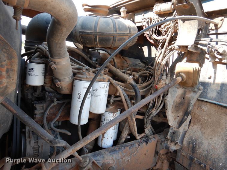 image for item DK2360 1993 Mack CH613  semi truck